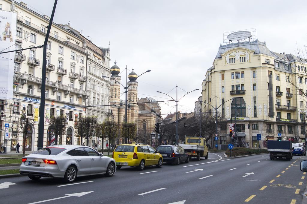 Chic And Very Central Budapest Bagian luar foto